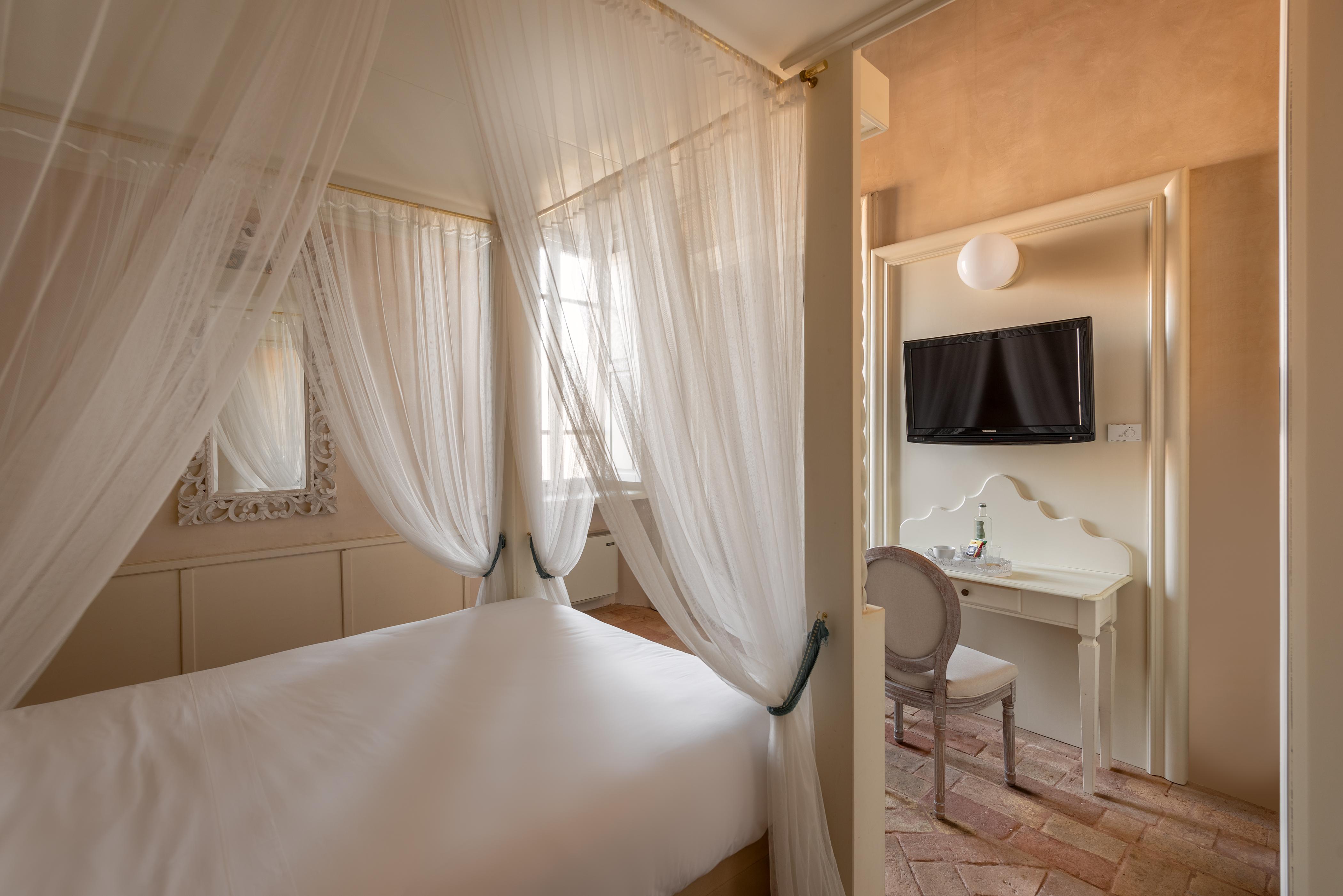 Hotel Palazzo Novello Montichiari Εξωτερικό φωτογραφία